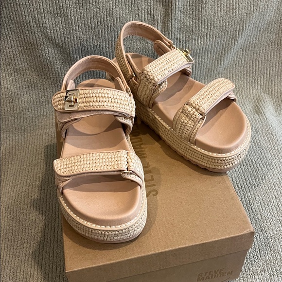 Steve Madden Bigmona Raffia Woven Platform Sandals New Without Tags - Picture 2 of 7